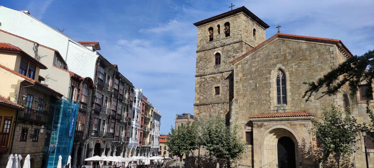 Divina 10 Avilés Exterior foto